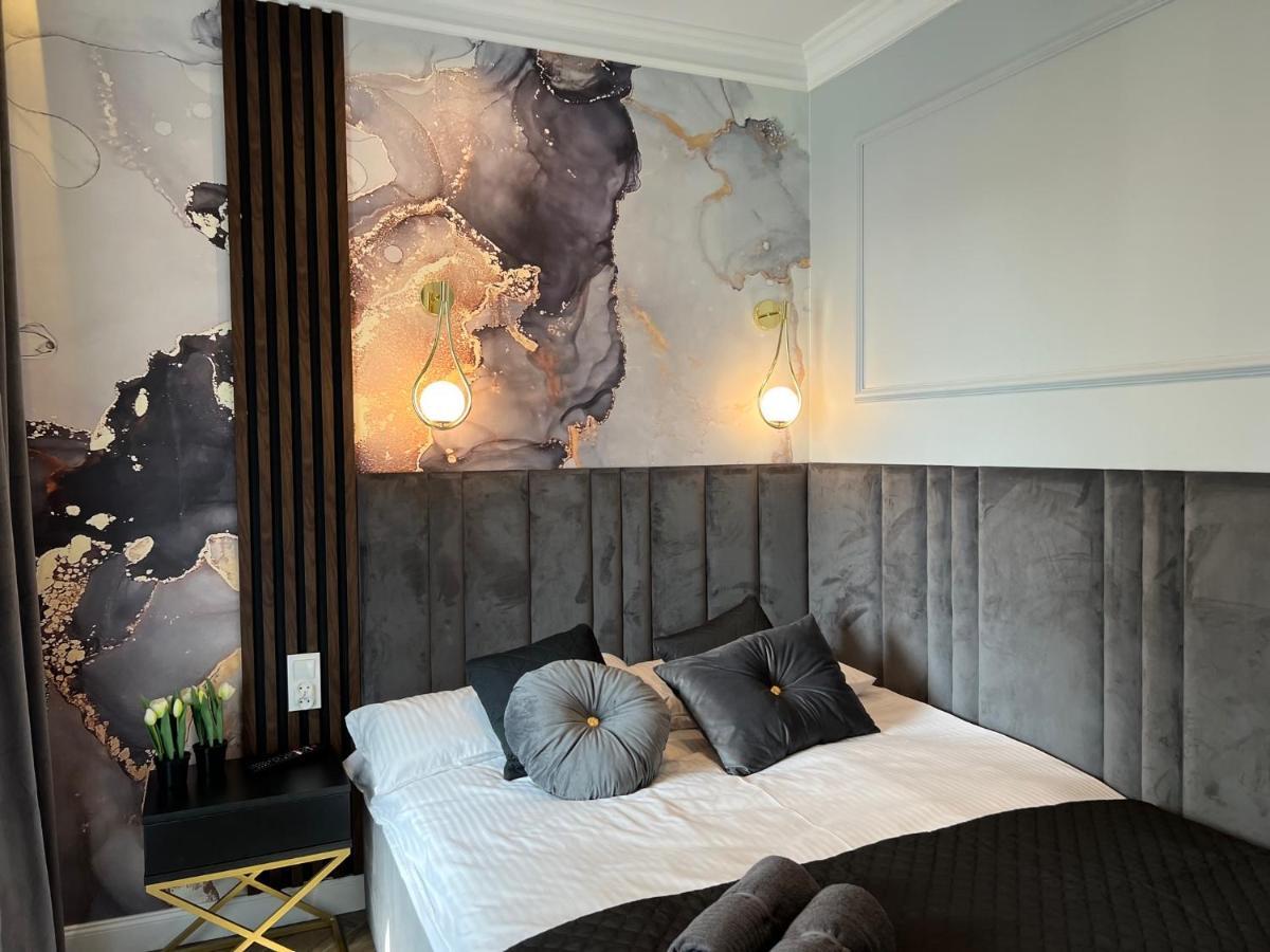 Family & Business Sauna Teznia No 8 Vip -lesny Nad Zalewem Cedzyna, Unikat - 5 Bedroom With Private Sauna, Jacuzzi, Spectacular View Terrace, Parking, Catering Options - Exclusive New! Apartamento Kielce