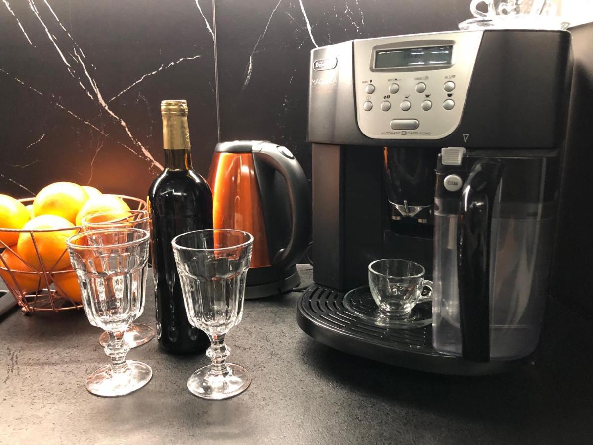 Apartamento Family & Business Sauna Teznia No 8 Vip -lesny Nad Zalewem Cedzyna, Unikat - 5 Bedroom With Private Sauna, Jacuzzi, Spectacular View Terrace, Parking, Catering Options - Exclusive New!