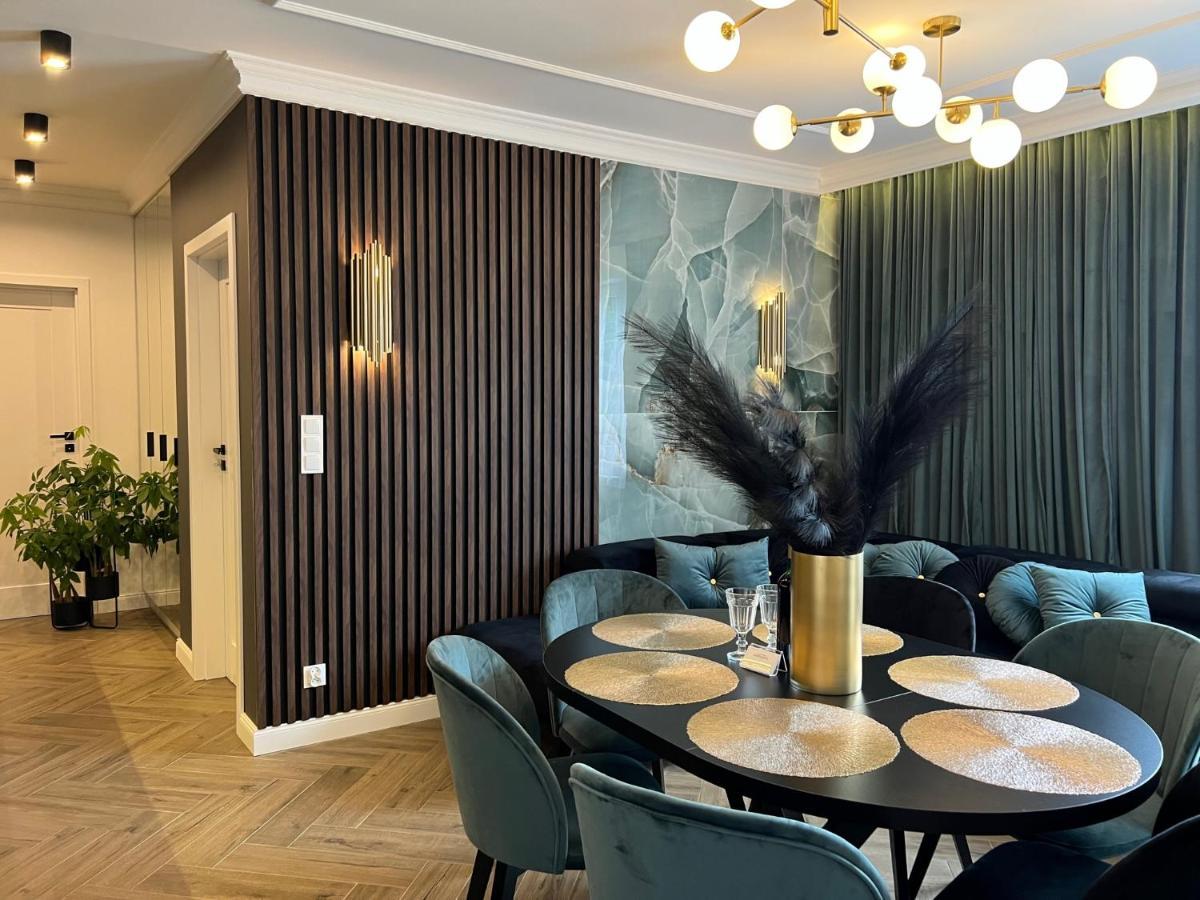 Family & Business Sauna Teznia No 8 Vip -lesny Nad Zalewem Cedzyna, Unikat - 5 Bedroom With Private Sauna, Jacuzzi, Spectacular View Terrace, Parking, Catering Options - Exclusive New!