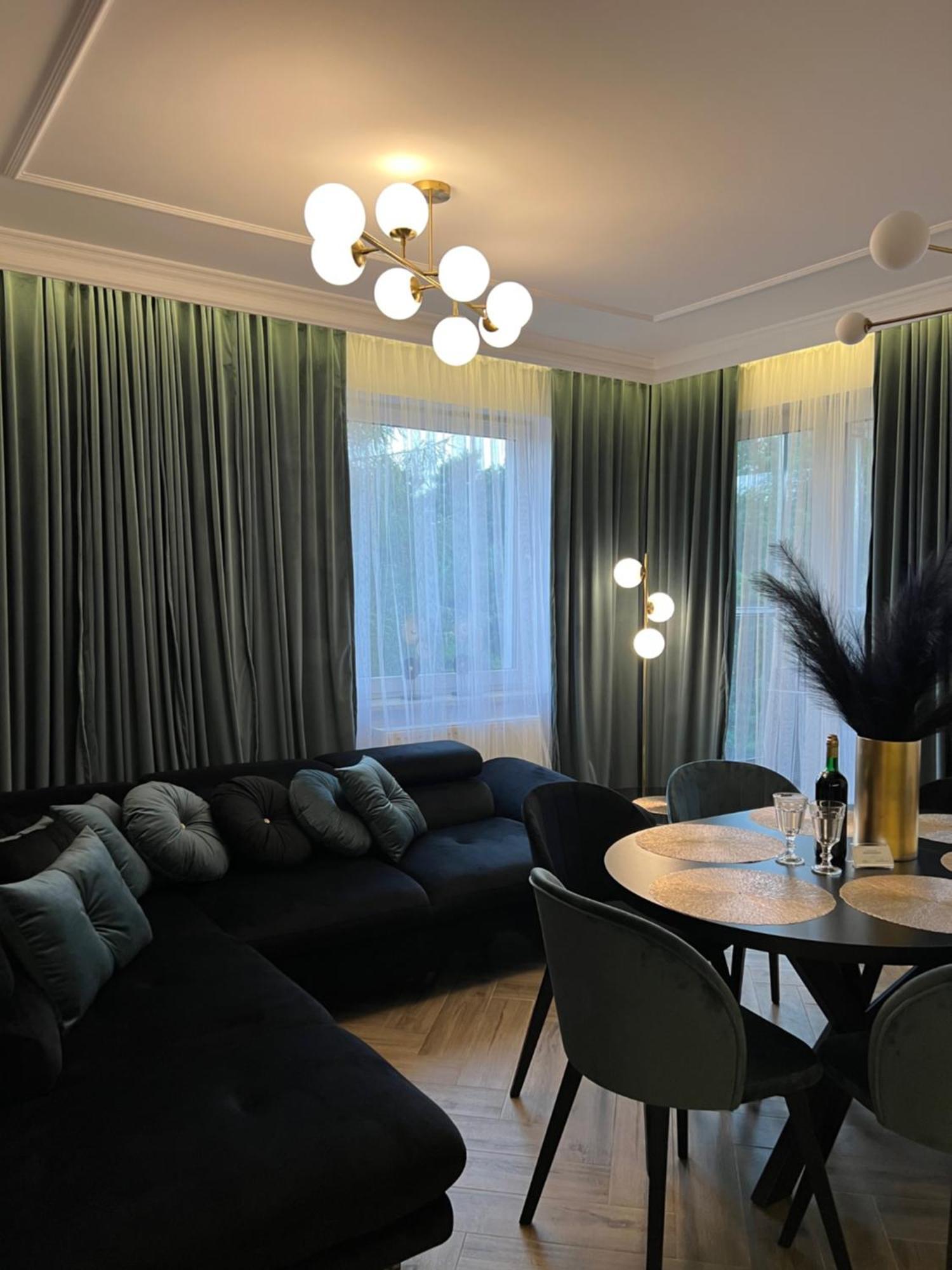 Apartamento Family & Business Sauna Teznia No 8 Vip -lesny Nad Zalewem Cedzyna, Unikat - 5 Bedroom With Private Sauna, Jacuzzi, Spectacular View Terrace, Parking, Catering Options - Exclusive New!